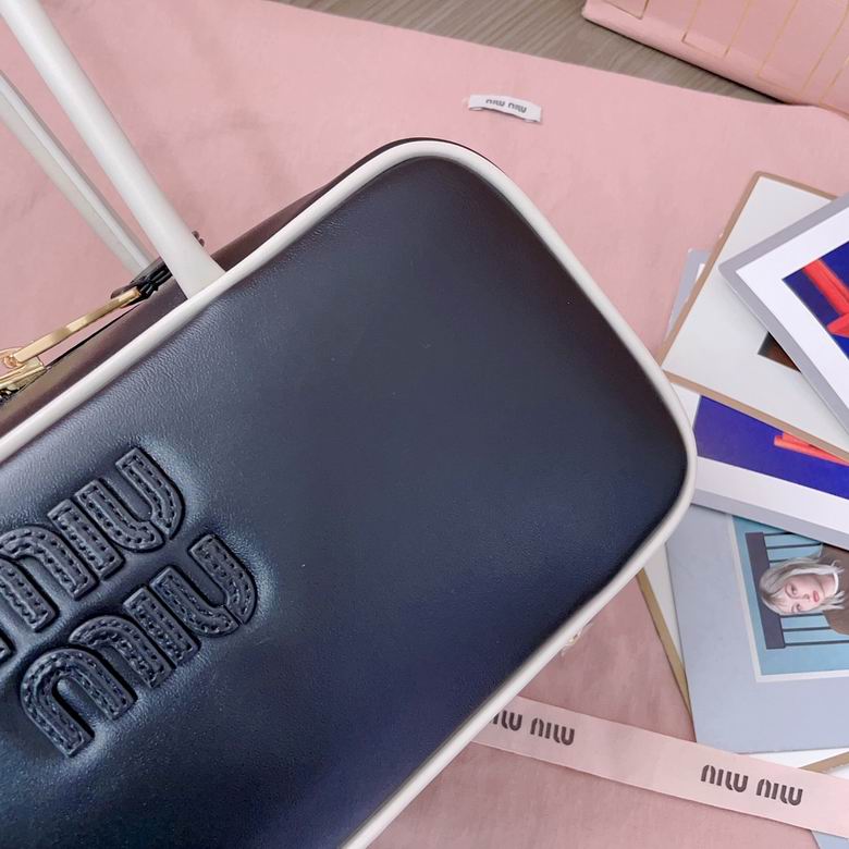 5BB147 28X12X9cm SF 2色 13