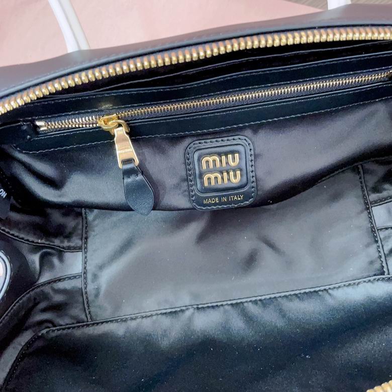 5BB147 28X12X9cm SF 2色 17