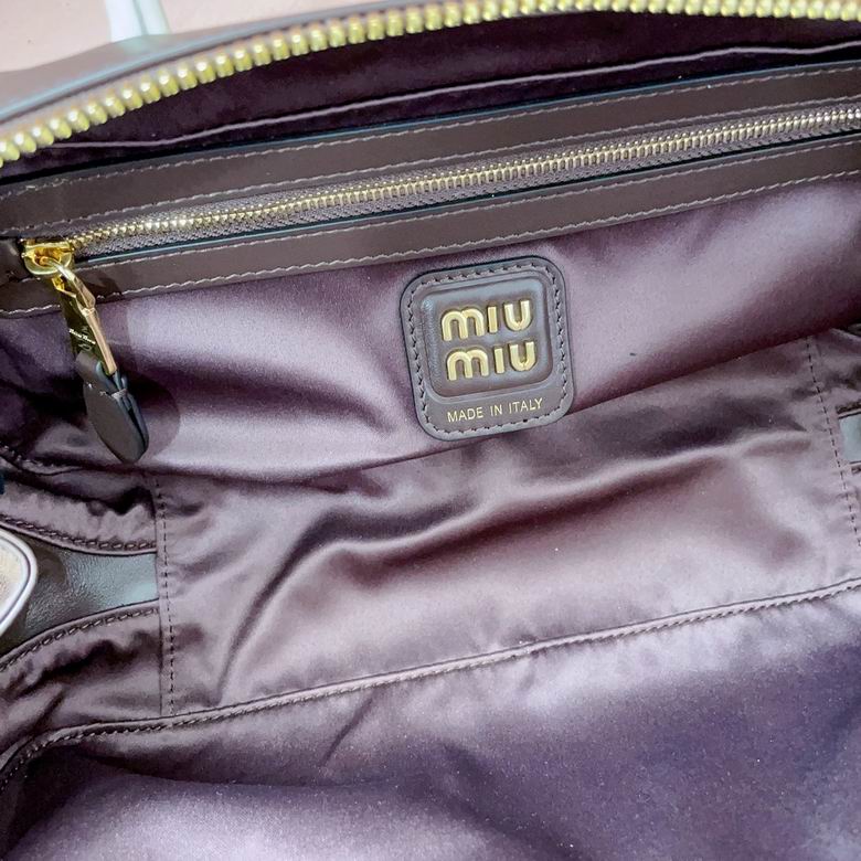 5BB147 28X12X9cm SF 2色 8