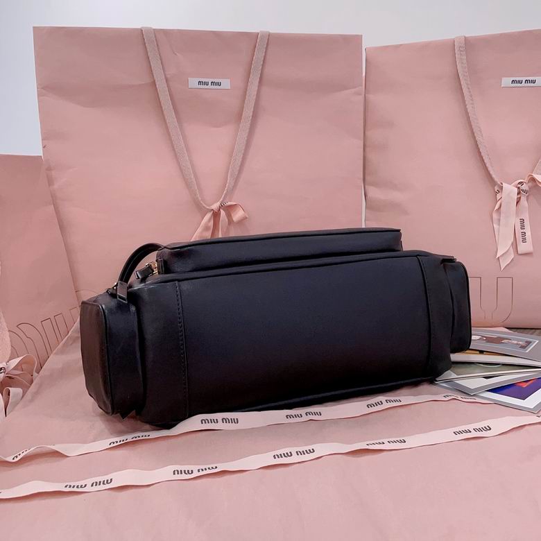 5BB175 32X15.5X11cm SF 2色 3