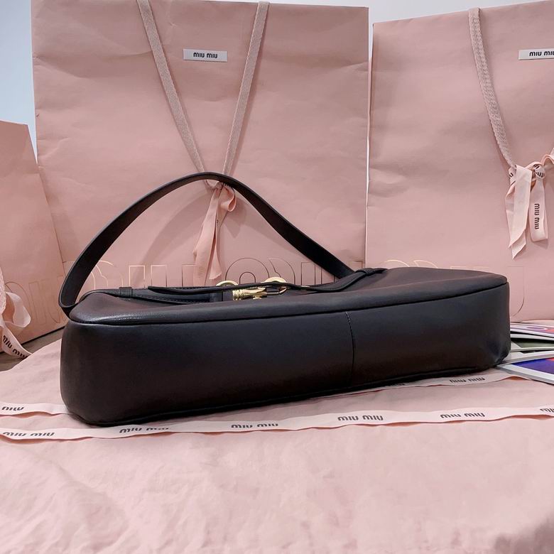 5BC181 40X24X7cm SF 2色 3