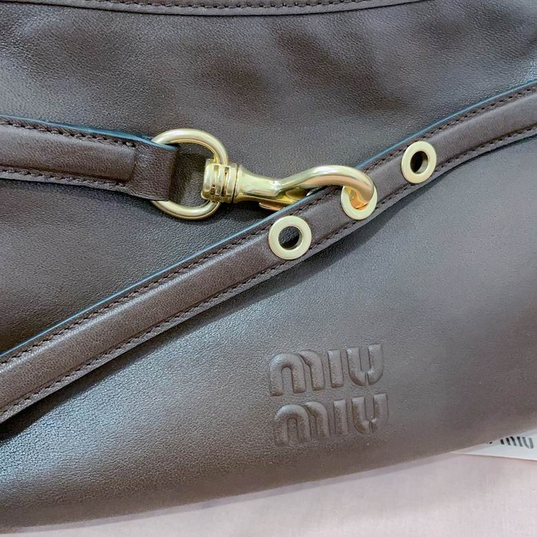 5BC182 33X19X5cm SF 2色 5