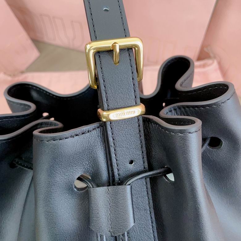 5BE089 23X29X17cm SF 2色 13