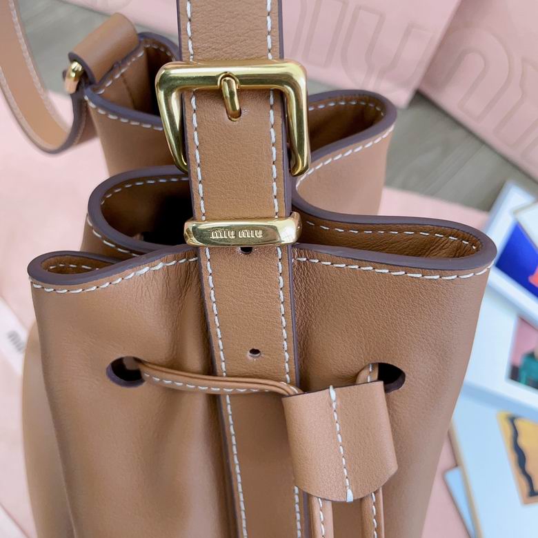 5BE090 16X22.5X14cm SF 2色 13