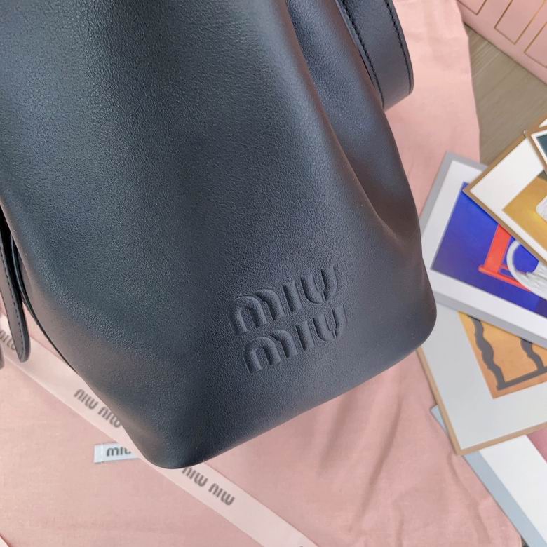 5BE090 16X22.5X14cm SF 2色 5