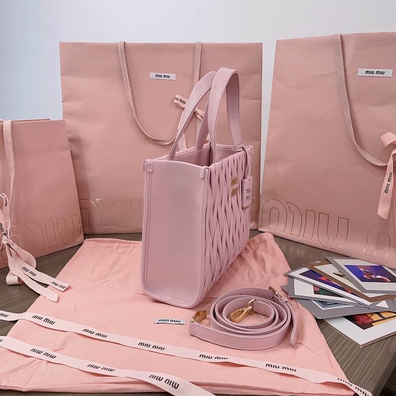 5BG263 24X20.5X8cm SF 2色 2