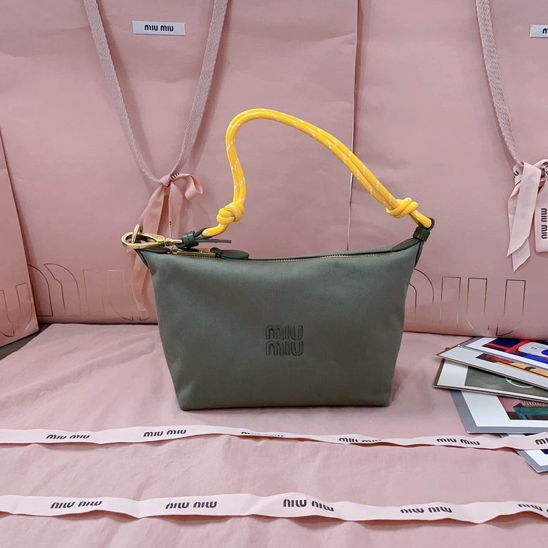 5NE841 19X25.5X14X10cm SF 5色 0