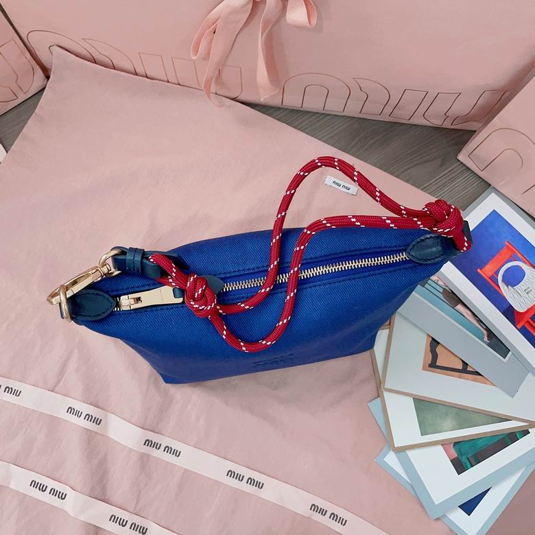 5NE841 19X25.5X14X10cm SF 5色 41