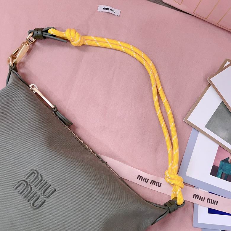 5NE841 19X25.5X14X10cm SF 5色 6