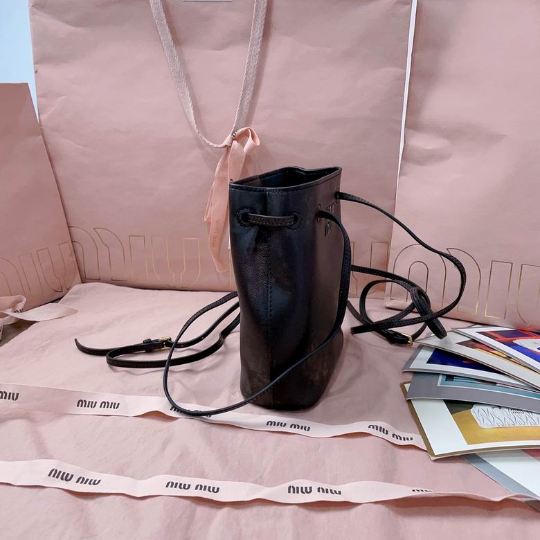 5NF460 17X14X6cm SF 3色 1