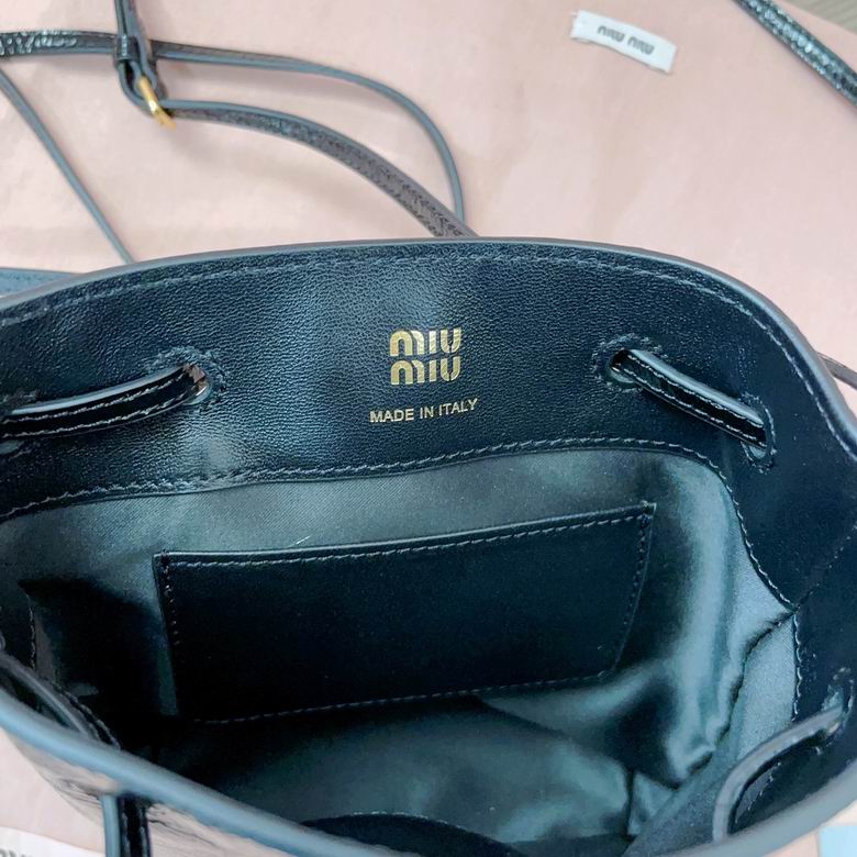 5NF460 17X14X6cm SF 3色 26