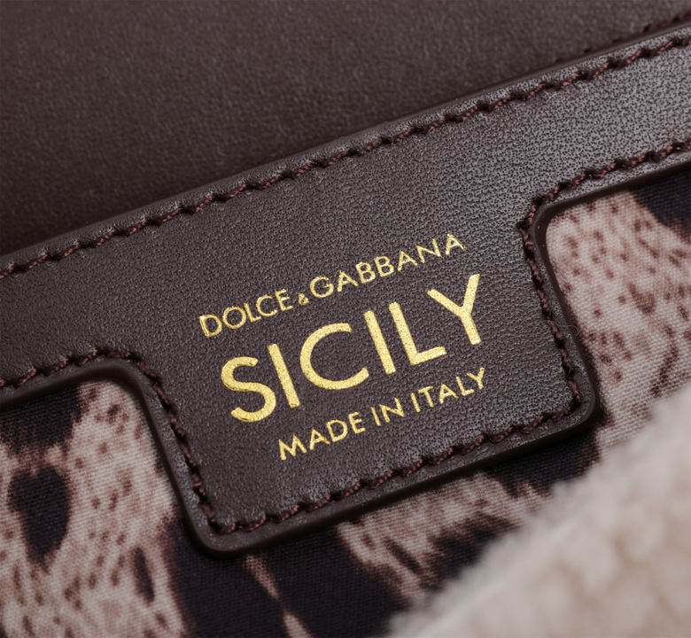 611155 18X11X6cm HX 8