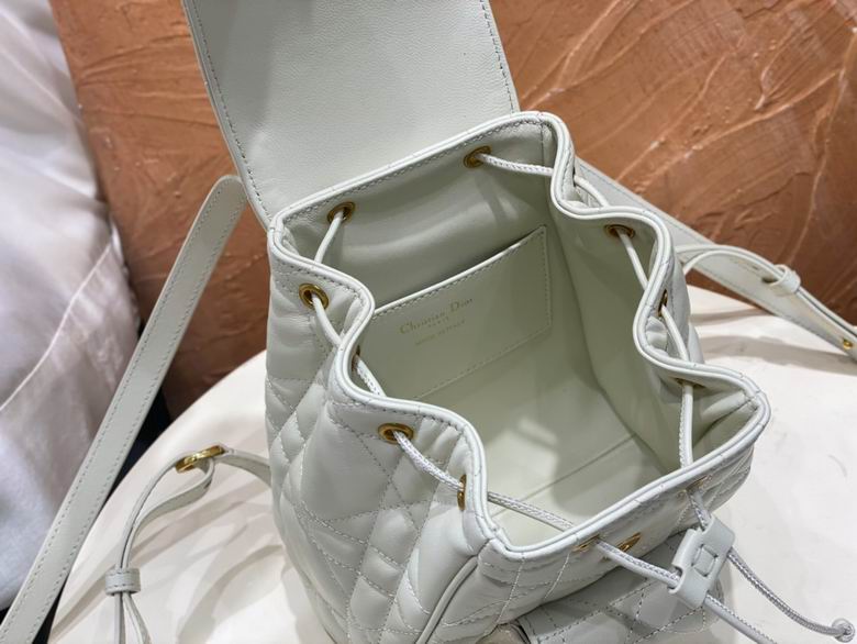 6302 19.5X18.5X8.5cm YG 7