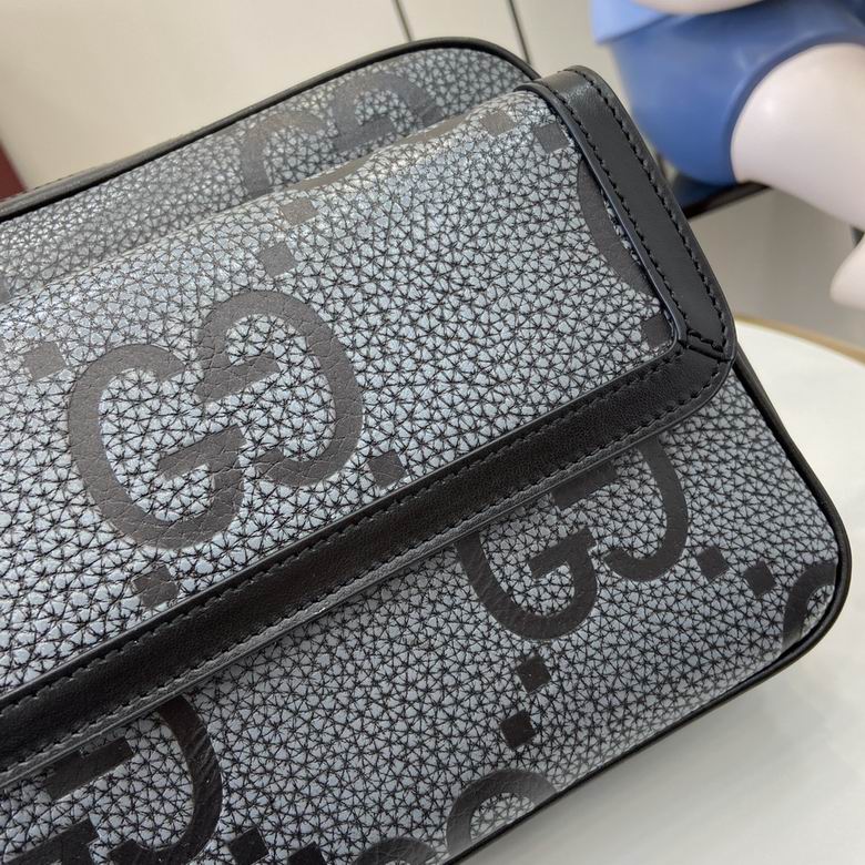 794088 23X19X9.5cm YG 4