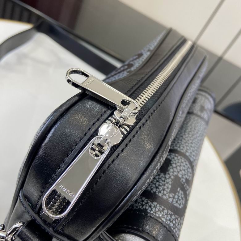 794088 23X19X9.5cm YG 5