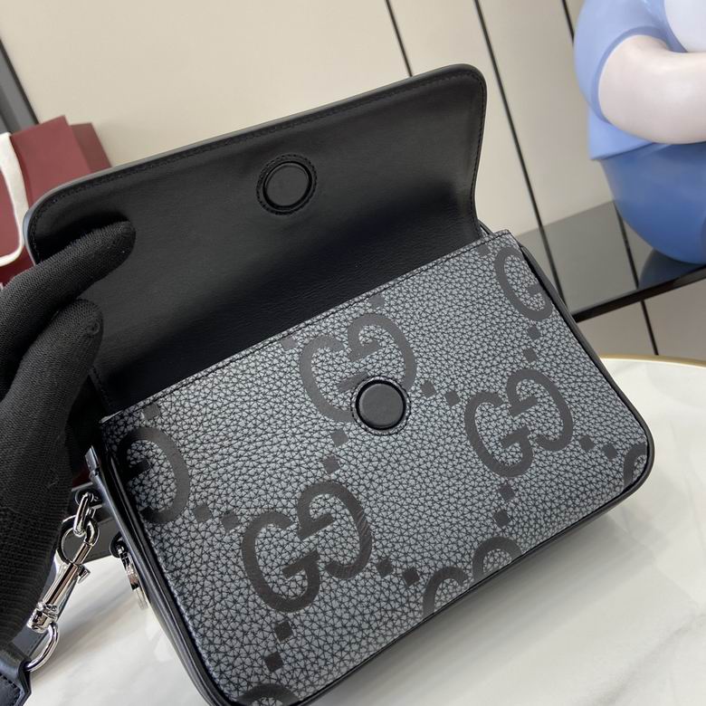 794088 23X19X9.5cm YG 6