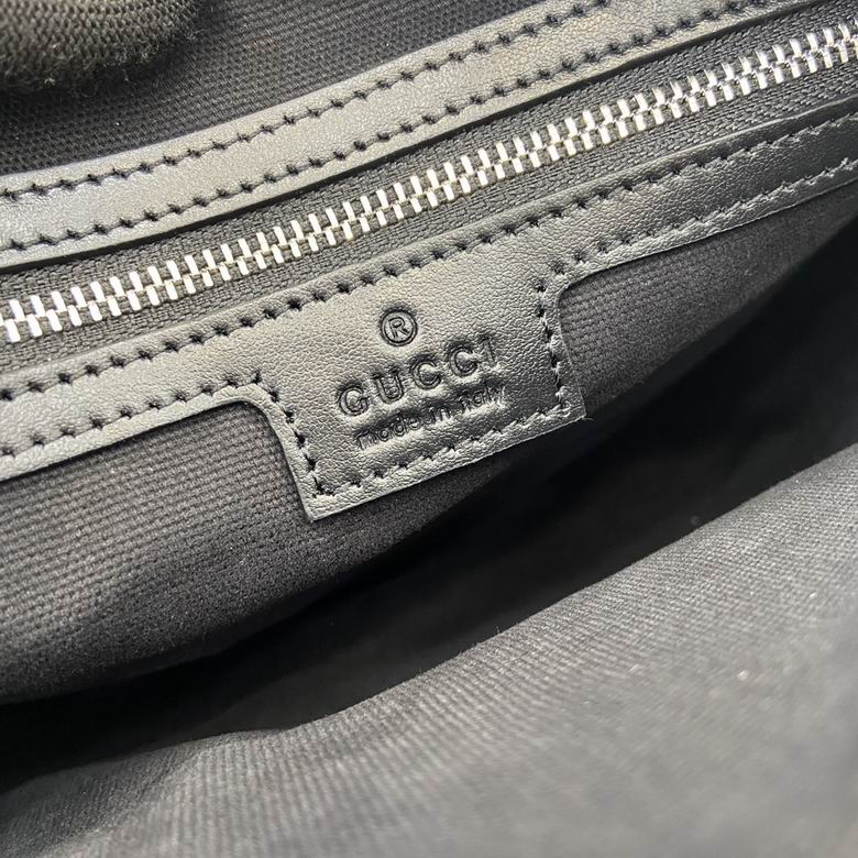 794088 23X19X9.5cm YG 8