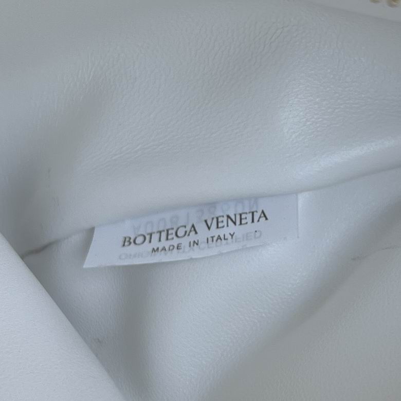 796380 22X18X2cm YG 7