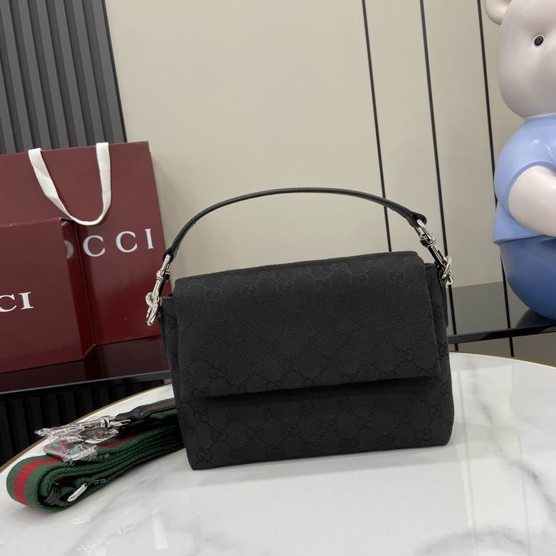 821617 19X15X7cm YG 2色 0