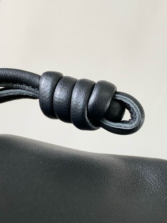 9058 23X17X5.5cm YG 6