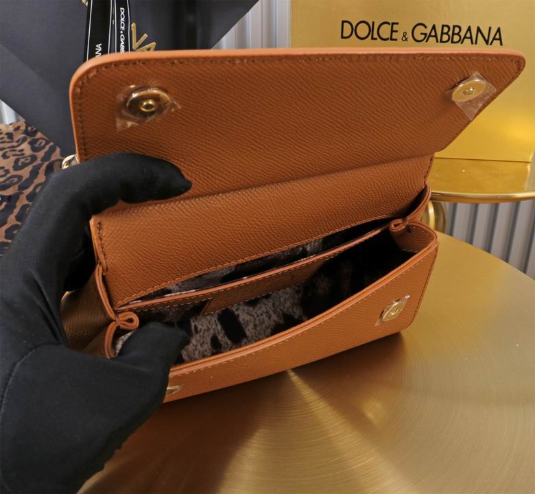 BB6111 11X18X6cm HX 21色 157