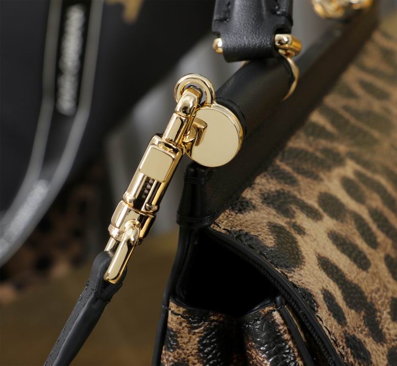 BB6111 11X18X6cm HX 21色 196