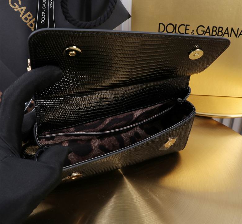 BB6111 11X18X6cm HX 21色 229