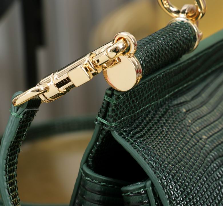 BB6111 11X18X6cm HX 21色 241