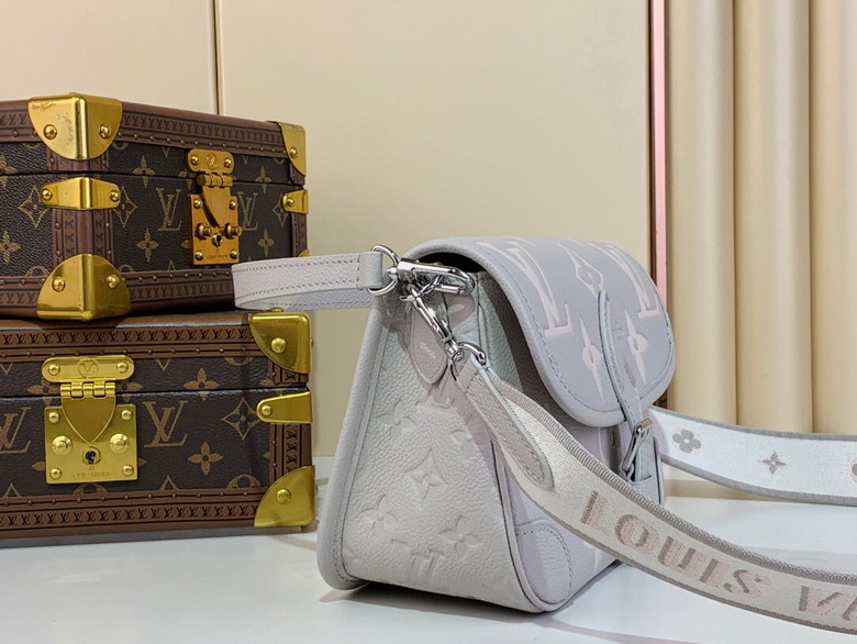 Diane M14214 15x9x24cm gf_2