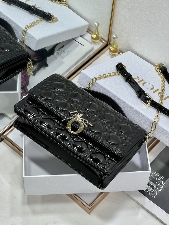 Dior 0605 24x14x7 5cm yz1_4