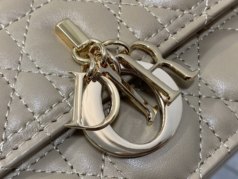 Dior 0605 24x7 5x14cm yz3_2