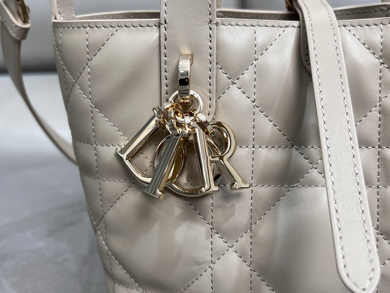 Dior 2835 16x18x12cm yz1_4