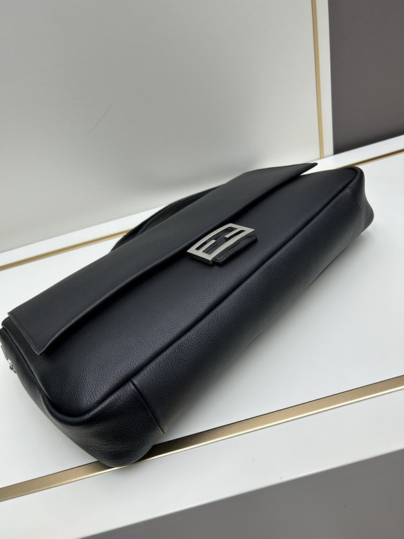 Fendi F1211 38x21x7cm ss_5