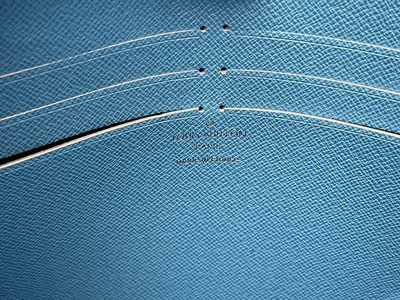 M12815 27X21X6cm YG 7