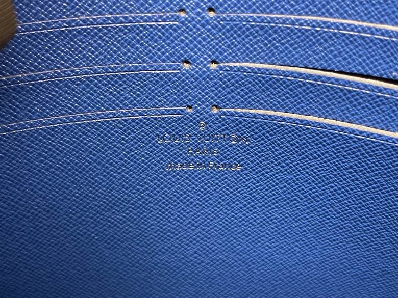 M12819 27X21X6cm YG 7