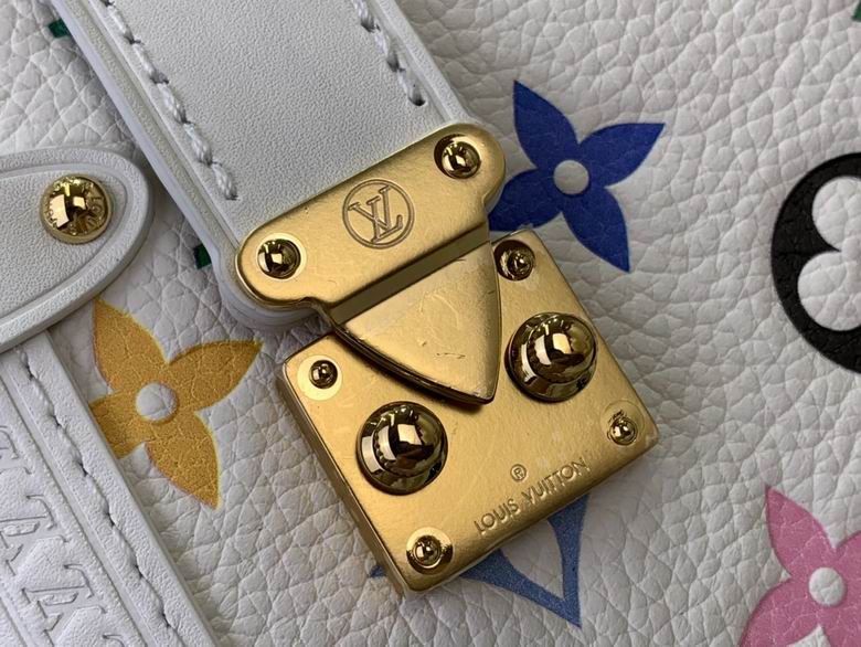 M14046 23.5X16X8.5cm YG 4