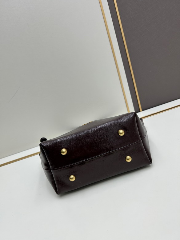 Miu 2023 18 5x14x10cm jj2_5