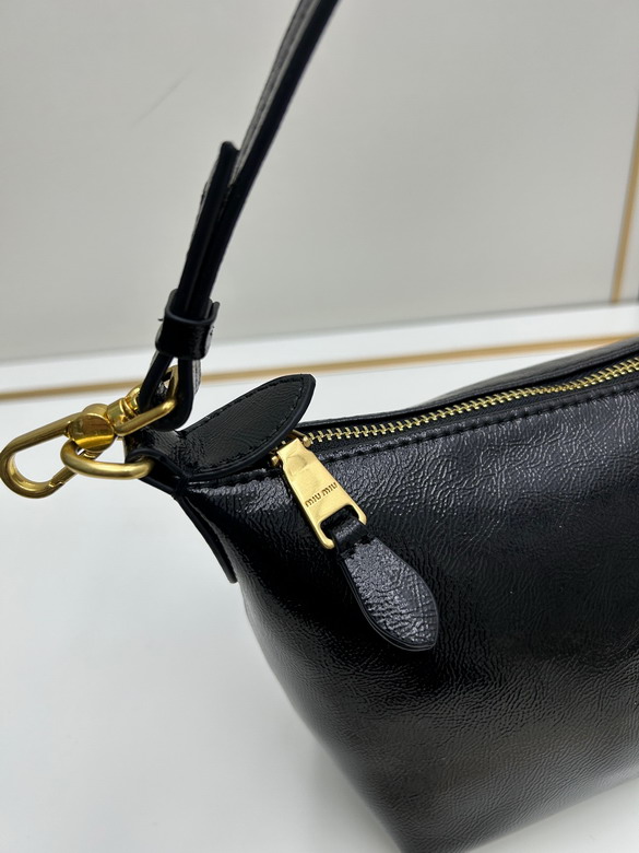 Miu 2023 18 5x14x10cm jj_6