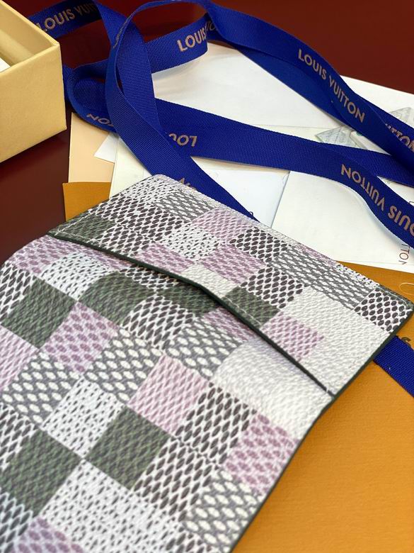 N00109 11.1X1X7.5cm YG 6