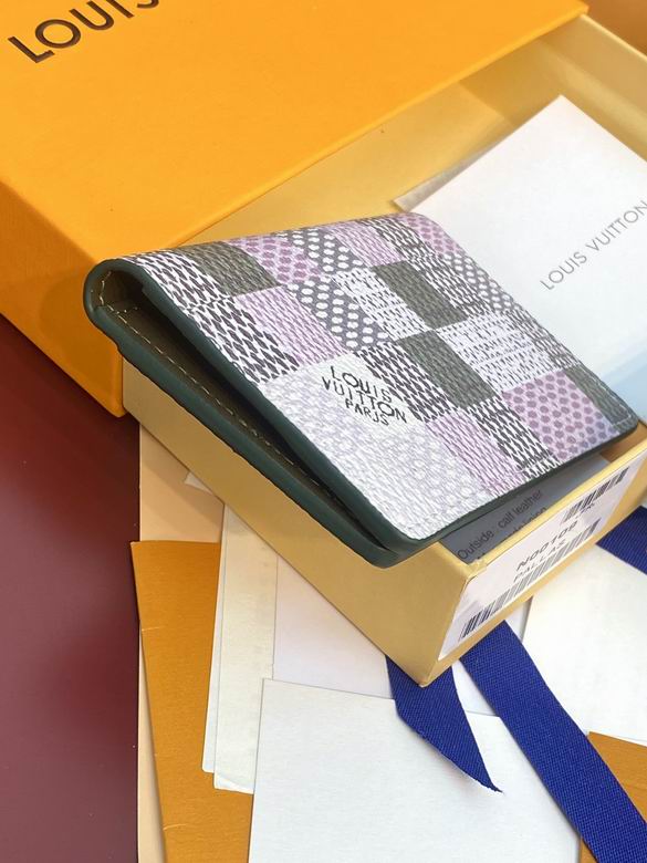 N00109 11.1X1X7.5cm YG 7