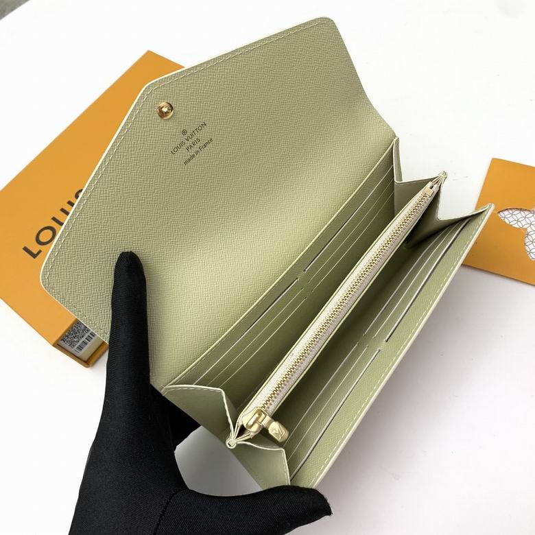 N63208 19X10.5X2.5cm YG 6