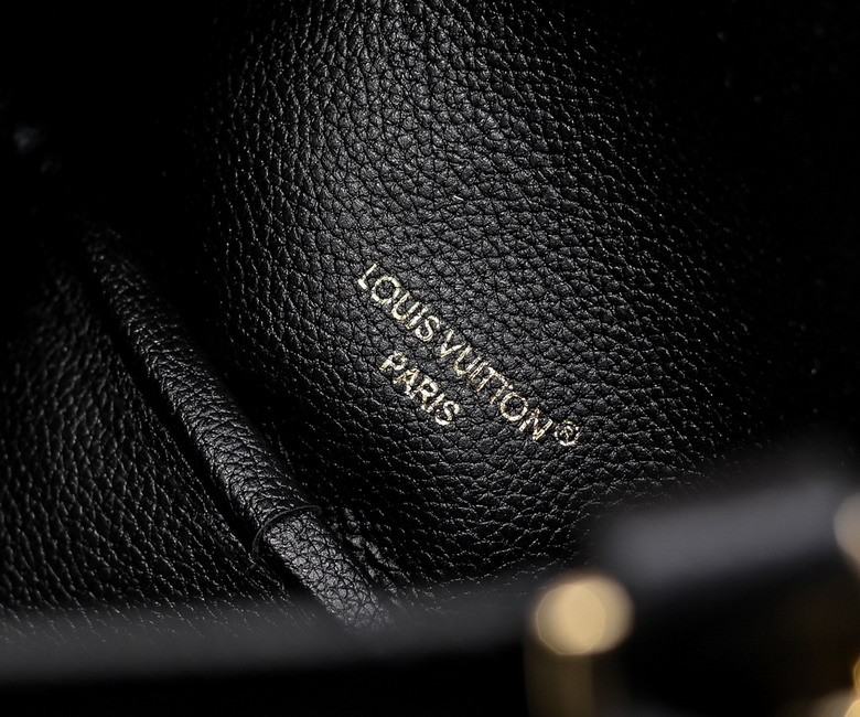 Neverfull M11946 24x14x9cm ss4_7