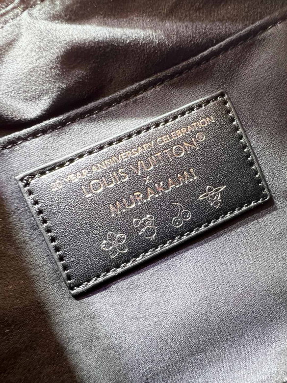 On M11274 25x13x10cm ss1_8