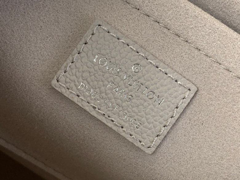 On M23640 25x13x10cm gf_8