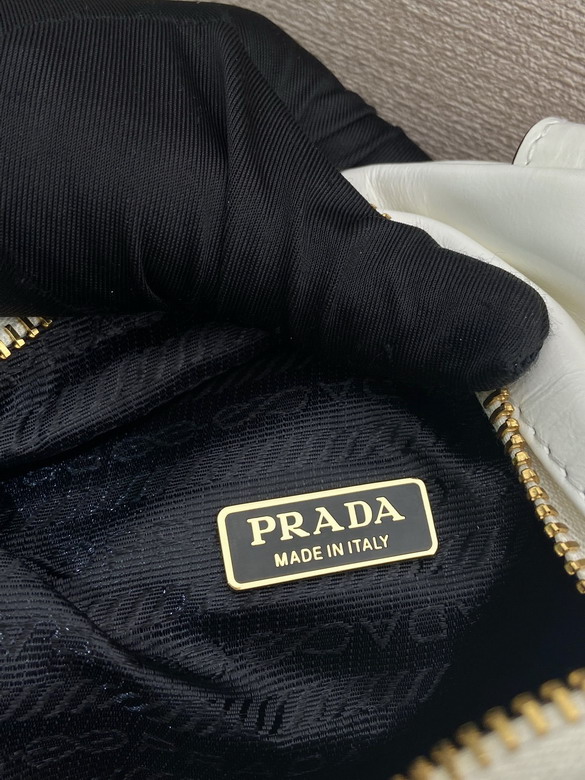 Prada 1BB137 14x14x13 5cm AP_9