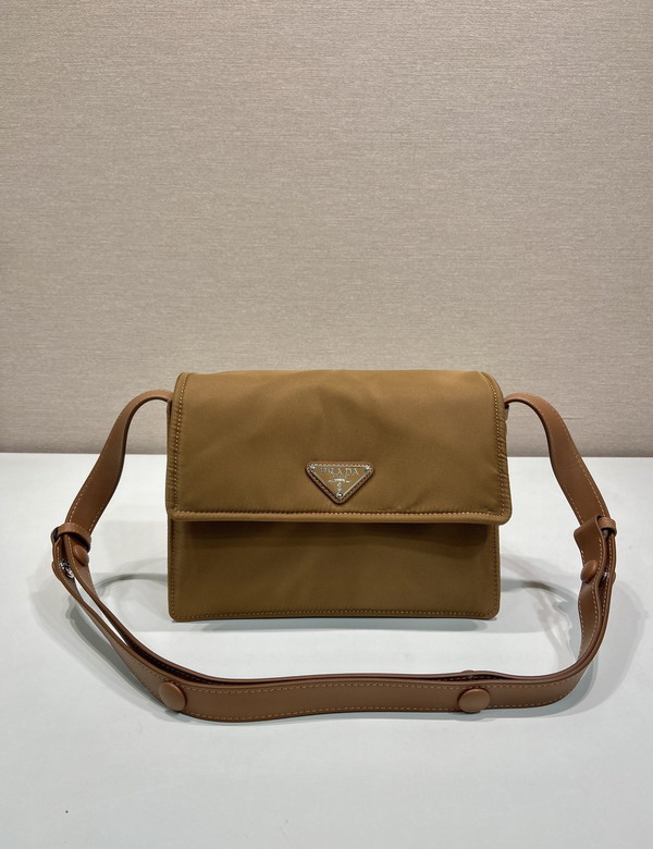 Prada 1BD258 23 5x18x11cm AP1_2