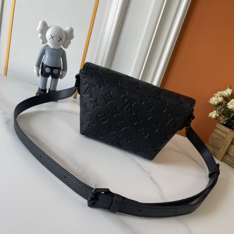 Pulse M12806 16x5x22 5cm ss1_3