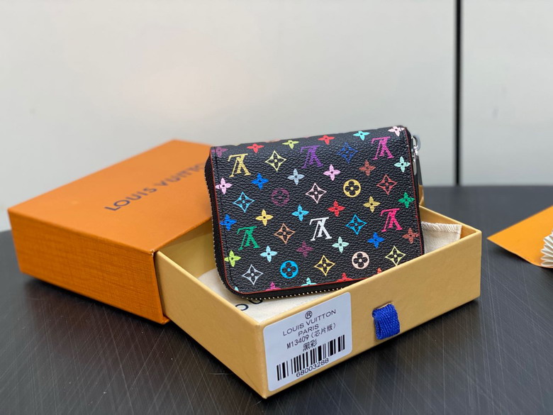 Vivienne M13409 11x8 5x2cm gf_2