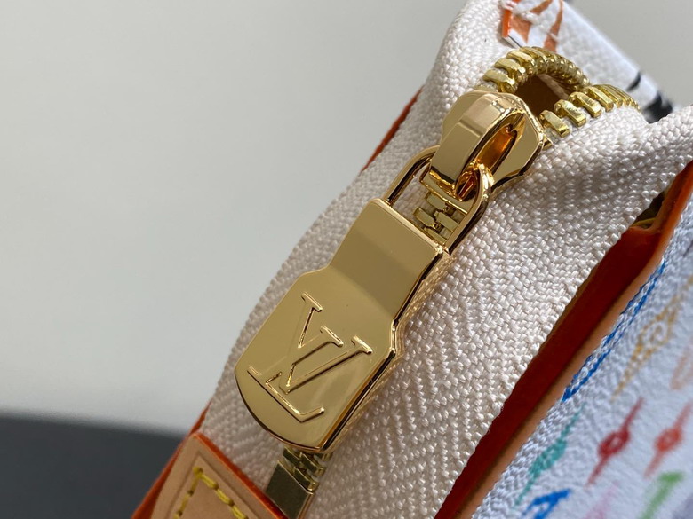 Voyage M13746 27x21x6cm gf1_7