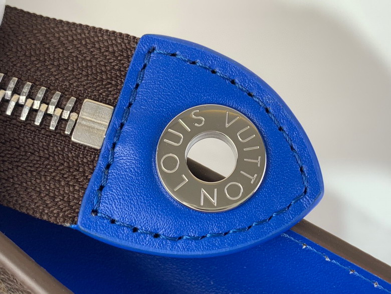 Voyage m12815 21x6x27cm gf4_6